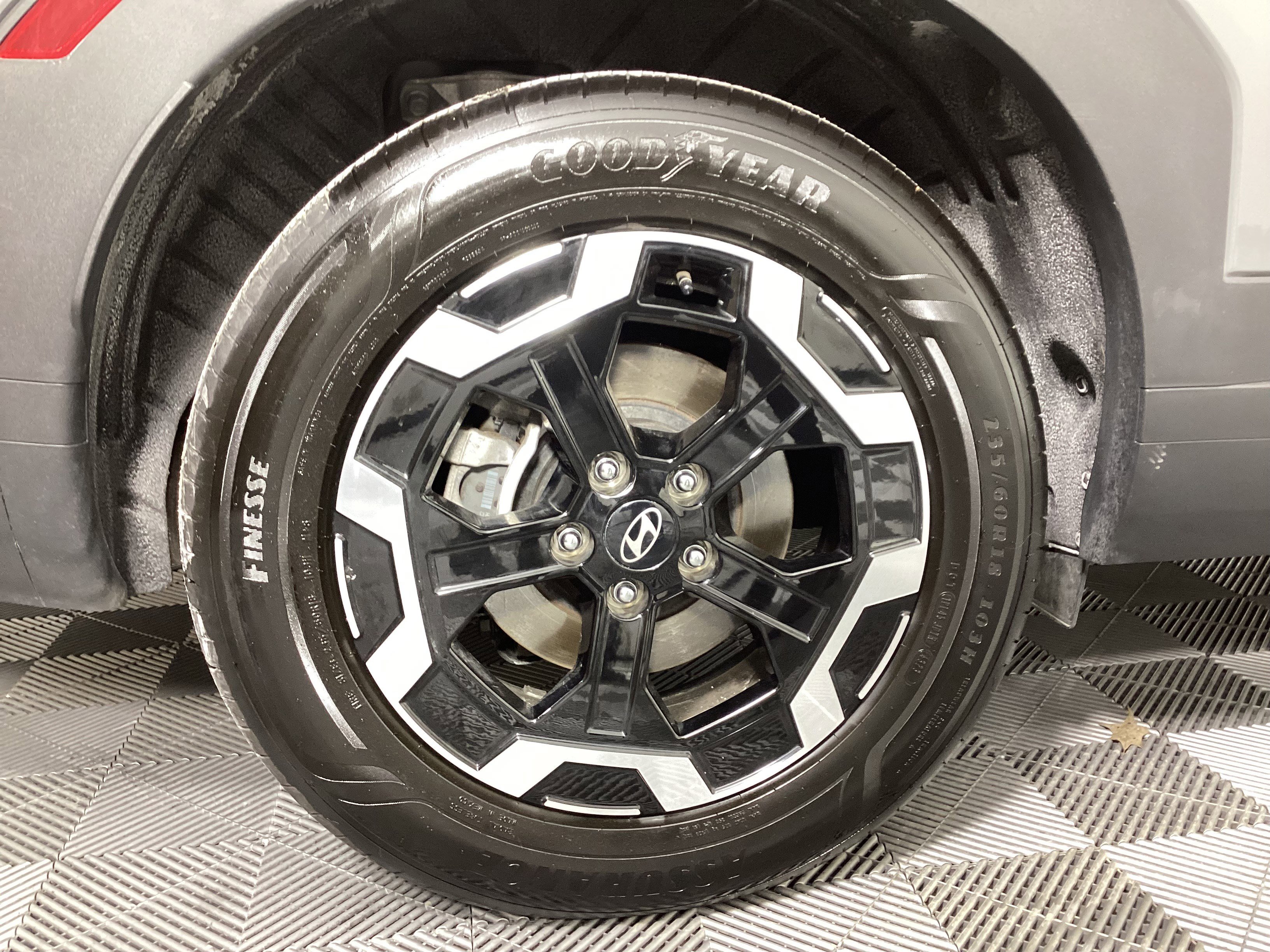 Used 2024 Hyundai Santa Fe SEL image 12