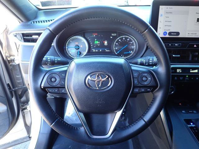 Certified 2023 Toyota Venza XLE image 23
