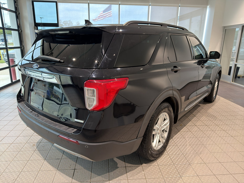 Used 2020 Ford Explorer XLT w/ Equipment Group 202A RWD image 5