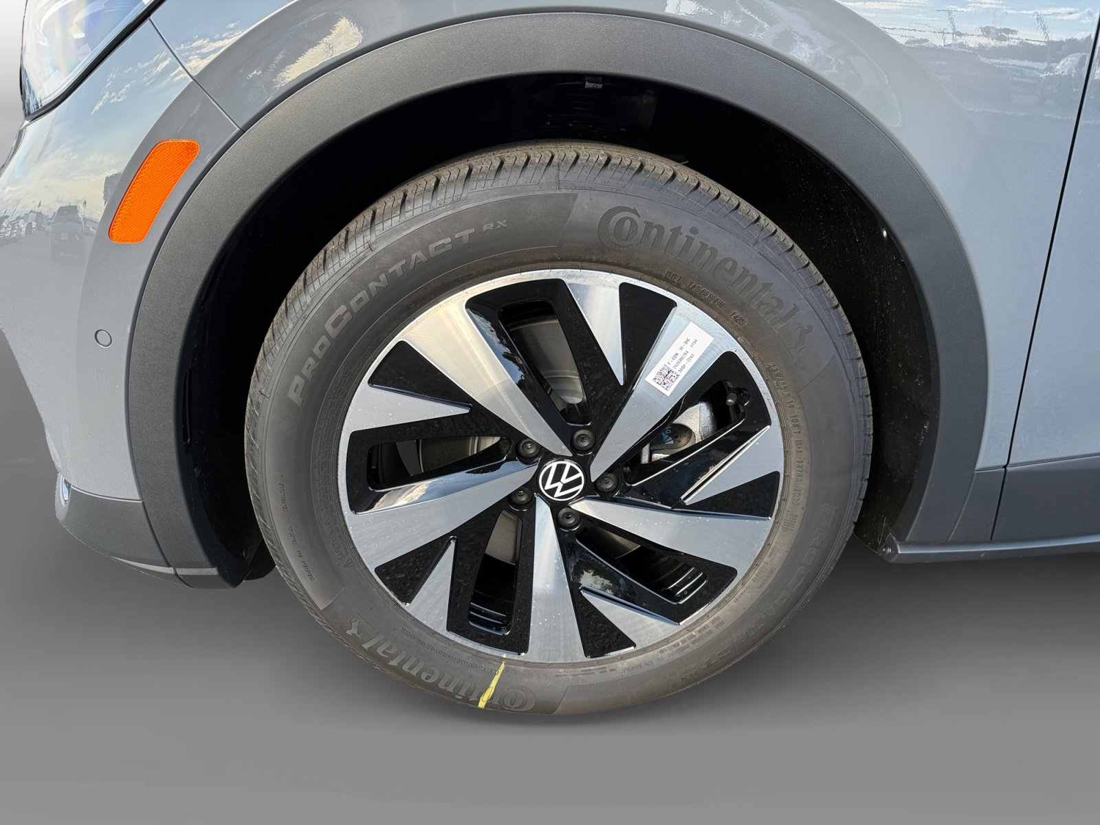 New 2025 Volkswagen ID.4 Pro RWD image 9