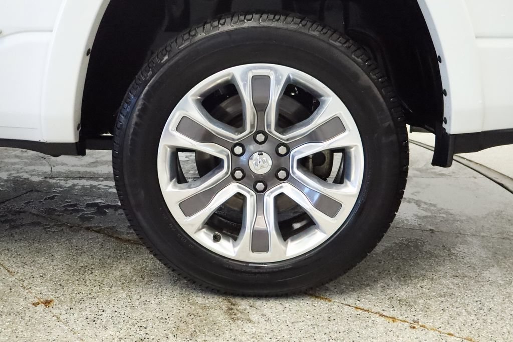 Used 2023 RAM 1500 Limited AWD/4WD image 17