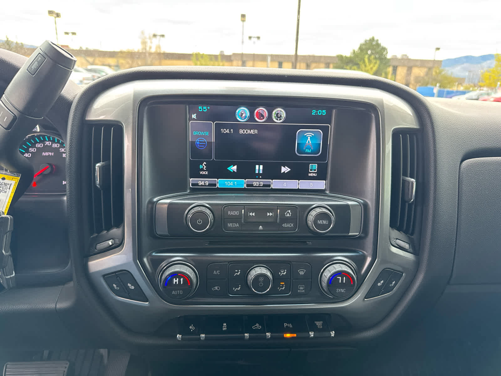 Used 2015 Chevrolet Silverado 3500 LT w/ LT Convenience Package AWD/4WD image 23
