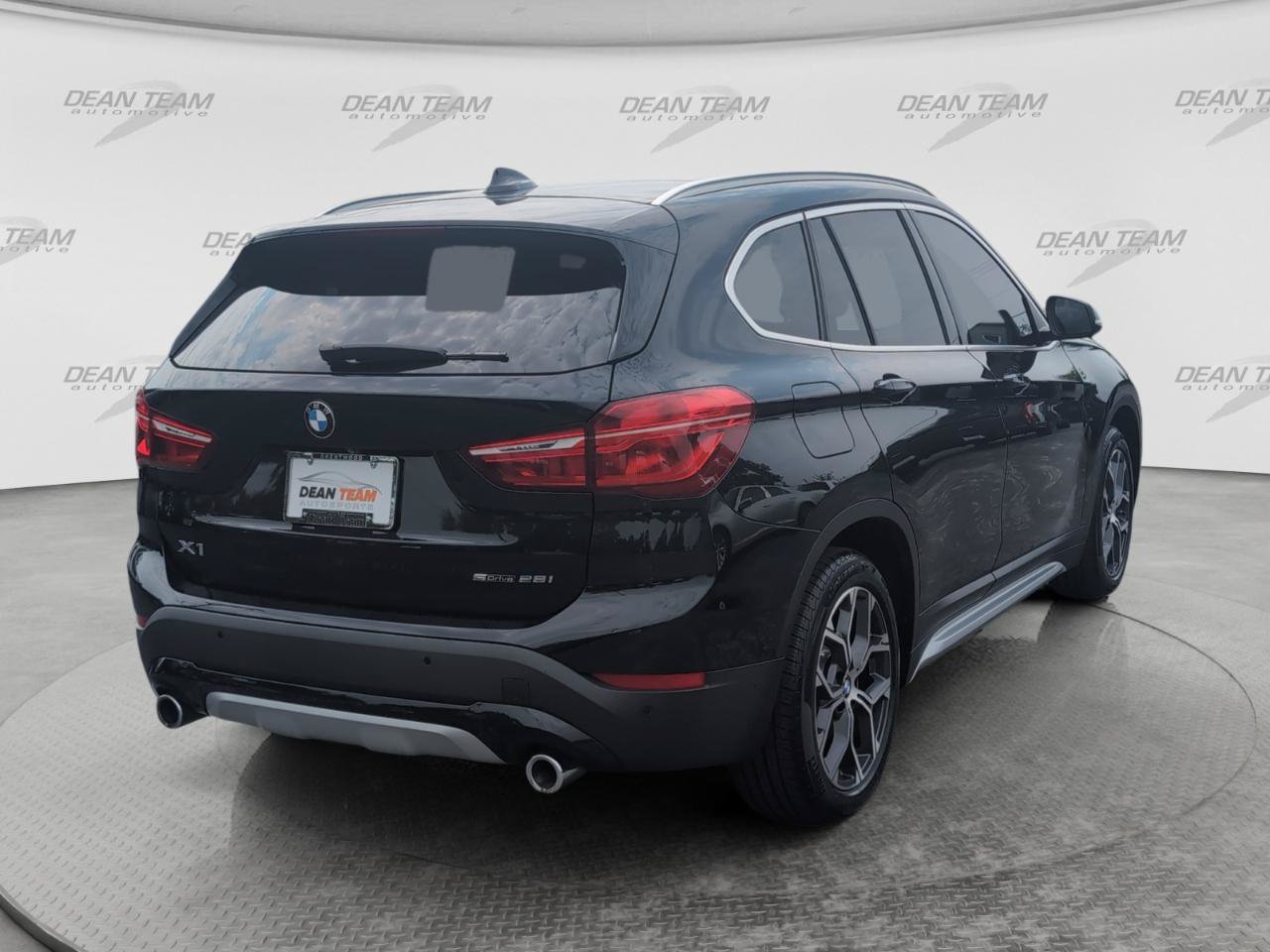 Used 2022 BMW X1 sDrive28i w/ Convenience Package FWD image 7