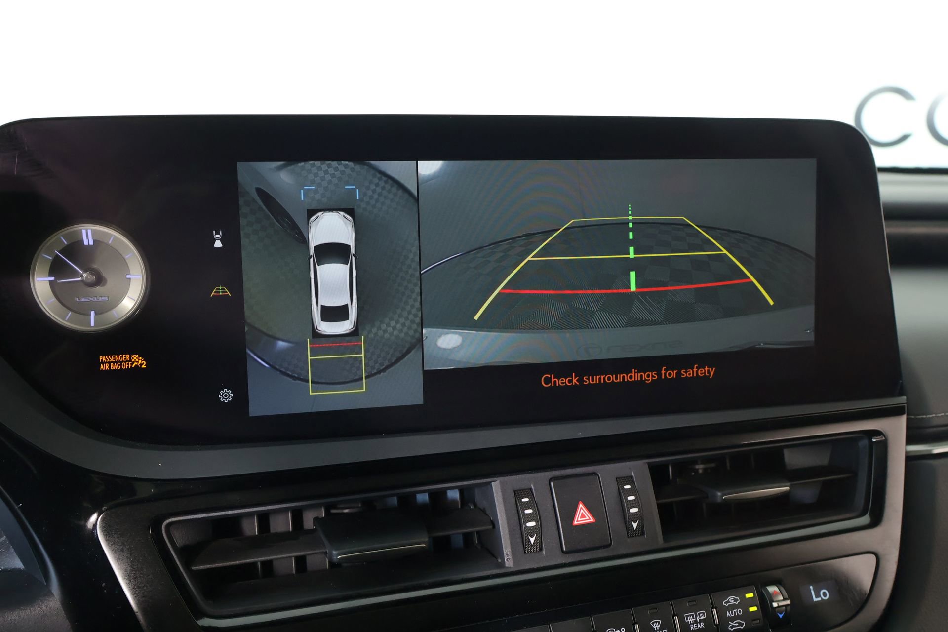 Used 2024 Lexus ES 300h w/ Technology Package FWD image 6