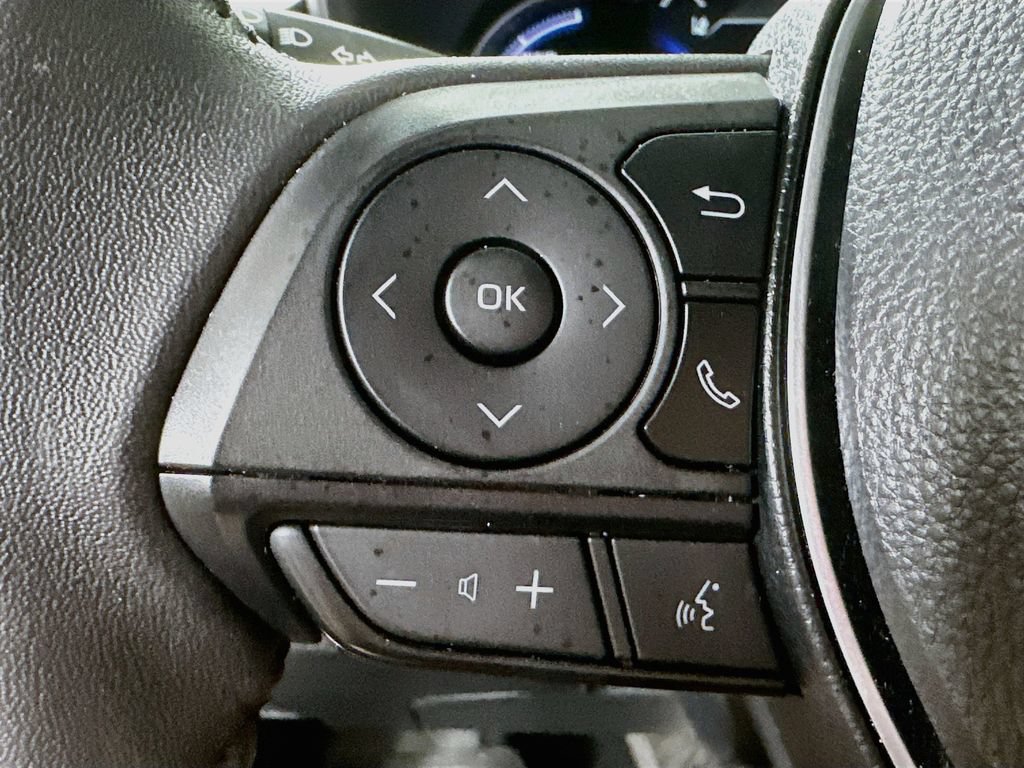 Used 2024 Toyota RAV4 XSE AWD/4WD image 22
