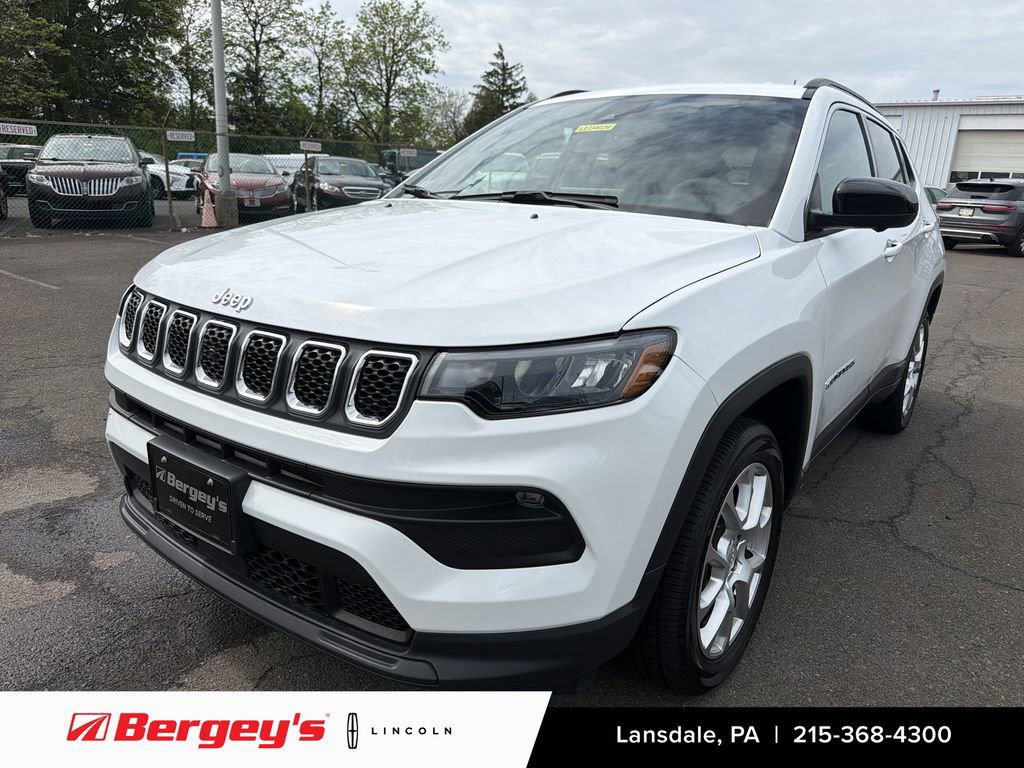 Used 2023 Jeep Compass Latitude AWD/4WD video 1