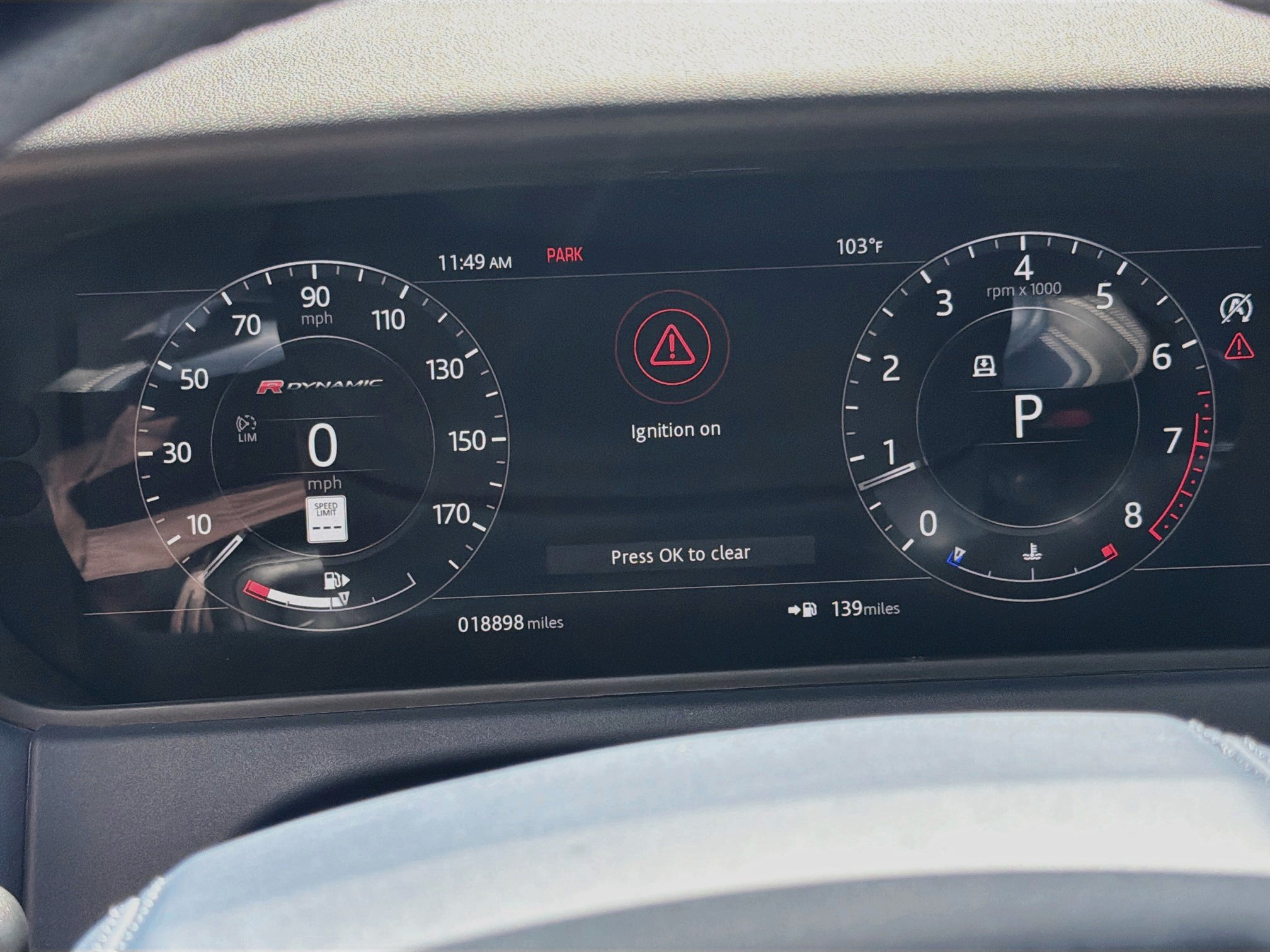 Used 2019 Land Rover Range Rover Velar R-Dynamic HSE AWD/4WD image 11
