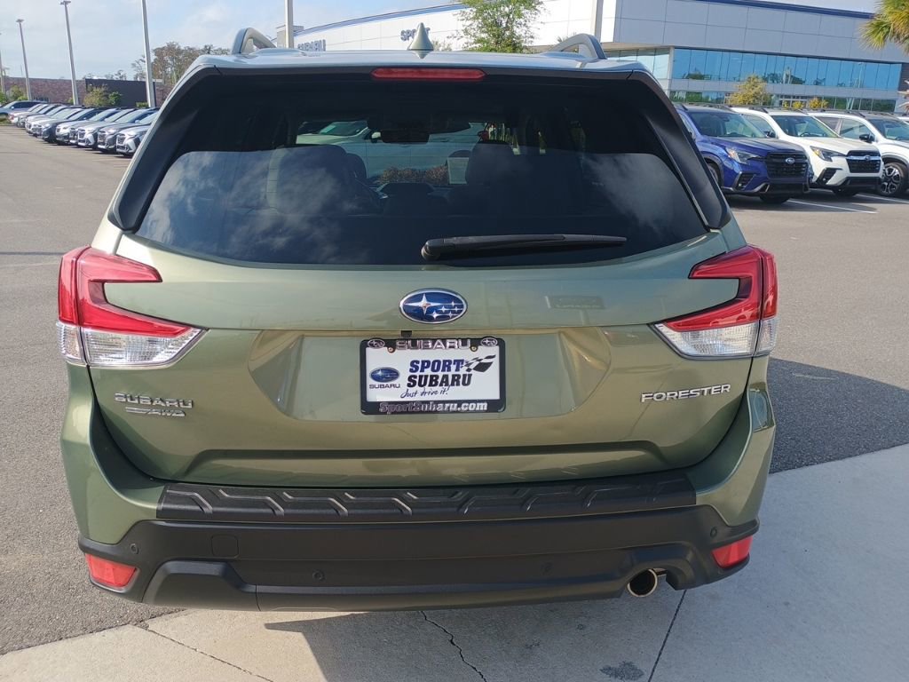 Used 2020 Subaru Forester Limited w/ Popular Package #3 image 6