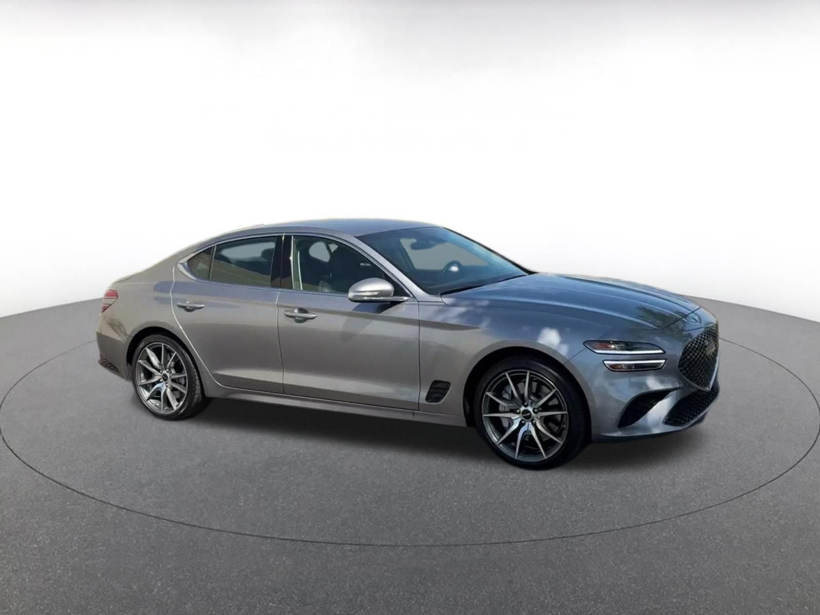 Used 2026 Genesis G70 2.5T RWD image 2