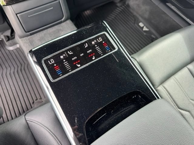 Used 2020 Audi A8 L 4.0T AWD/4WD image 40