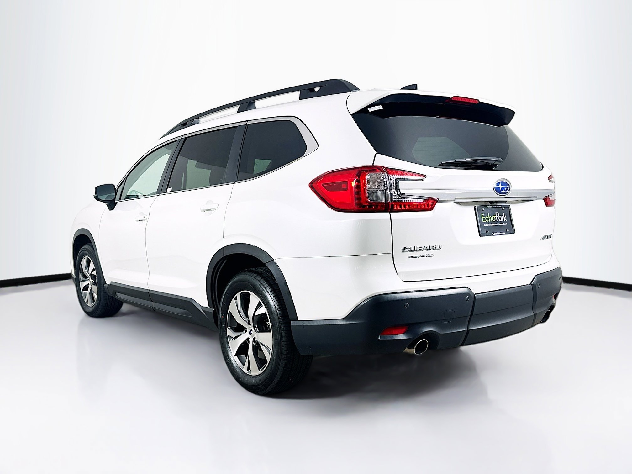Used 2025 Subaru Ascent Premium image 5