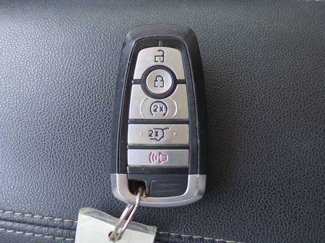 Certified 2022 Ford Escape SEL FWD image 29