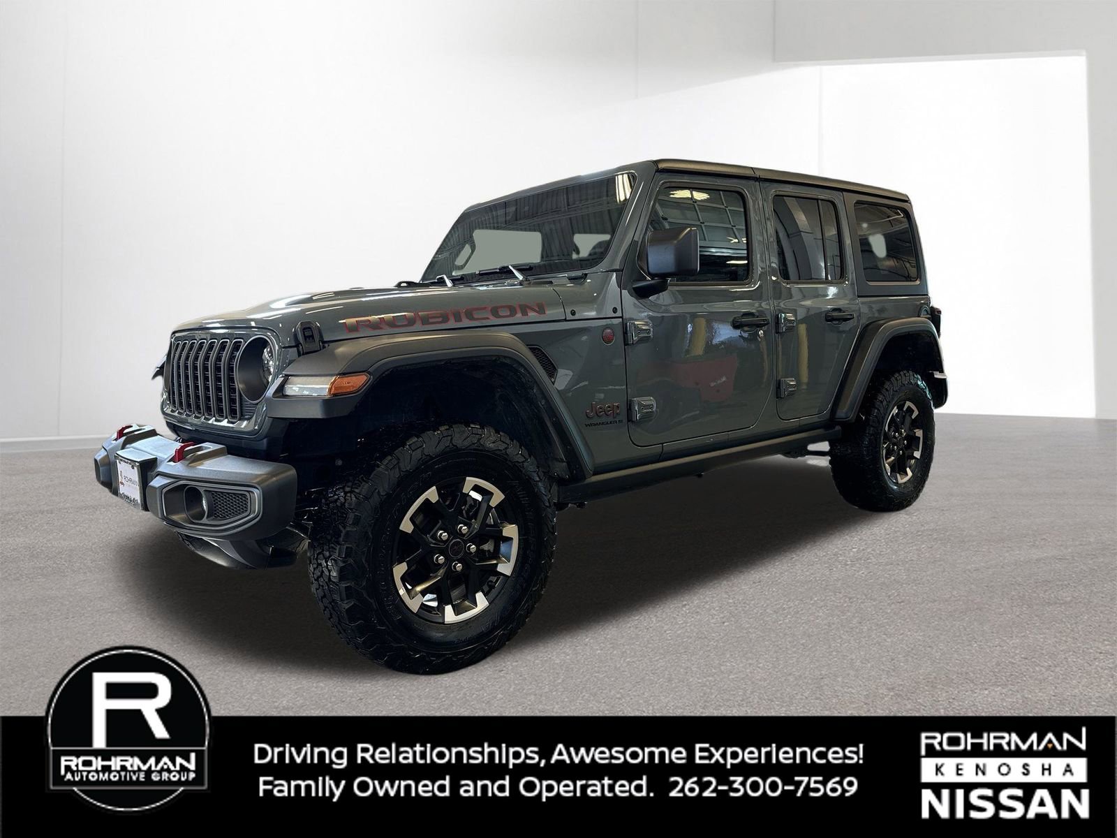 Used 2025 Jeep Wrangler Rubicon image 2