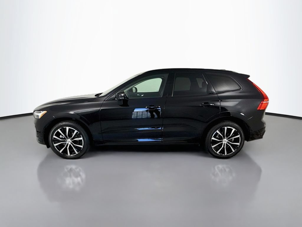 Used 2024 Volvo XC60 B5 Plus w/ Protection Package Premier AWD/4WD image 2