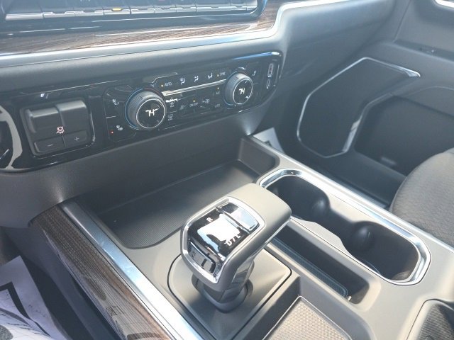 New 2026 Chevrolet Silverado 1500 LT w/ Convenience Package II image 19