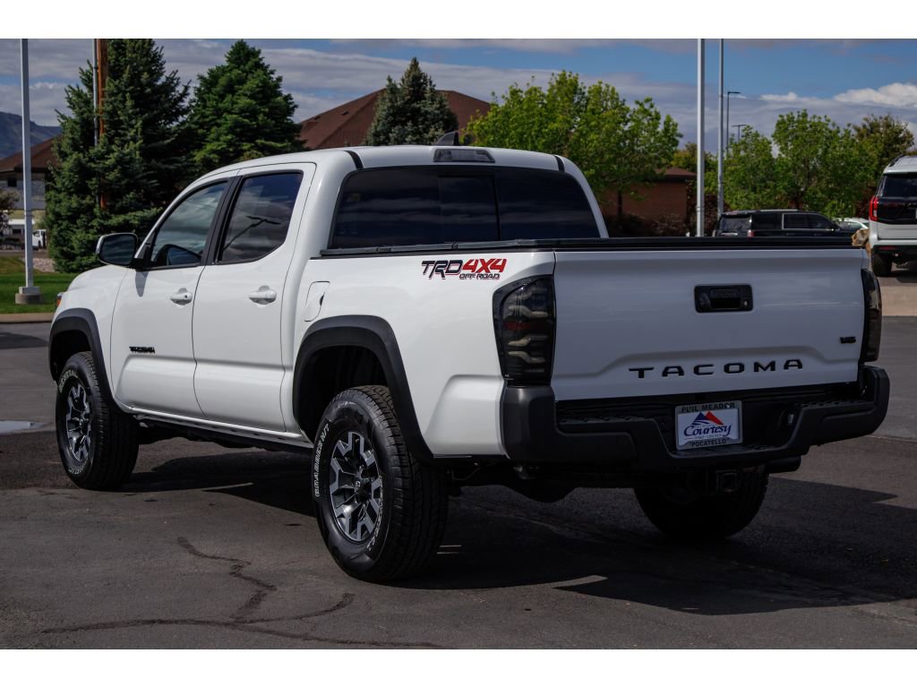 Used 2023 Toyota Tacoma TRD Off-Road w/ Black Out Package (TMS) AWD/4WD image 5