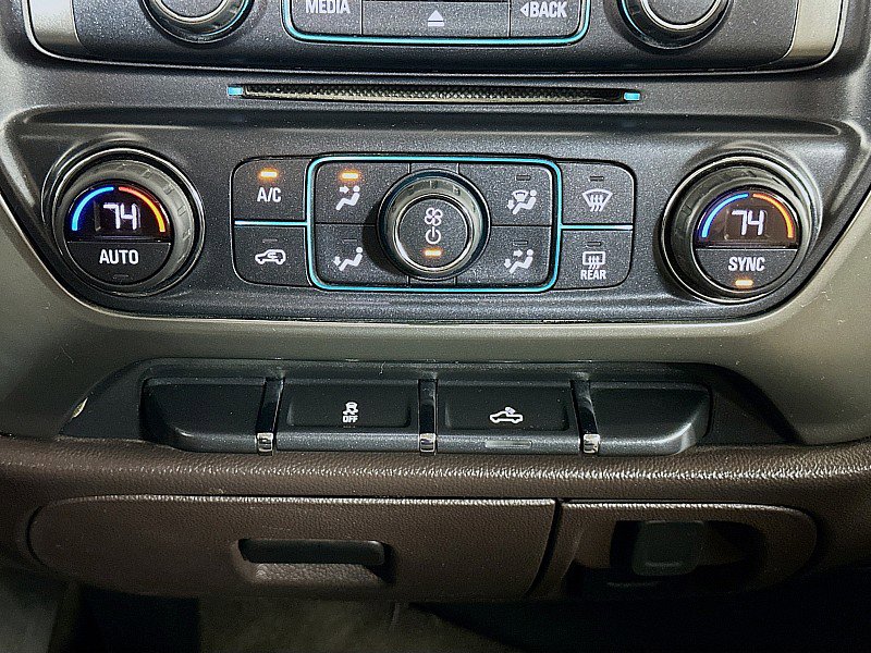 Used 2018 Chevrolet Silverado 1500 LT w/ All Star Edition RWD image 16