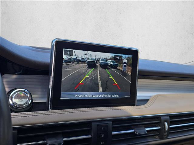 Used 2022 Lincoln Corsair AWD w/ Premium Package image 11