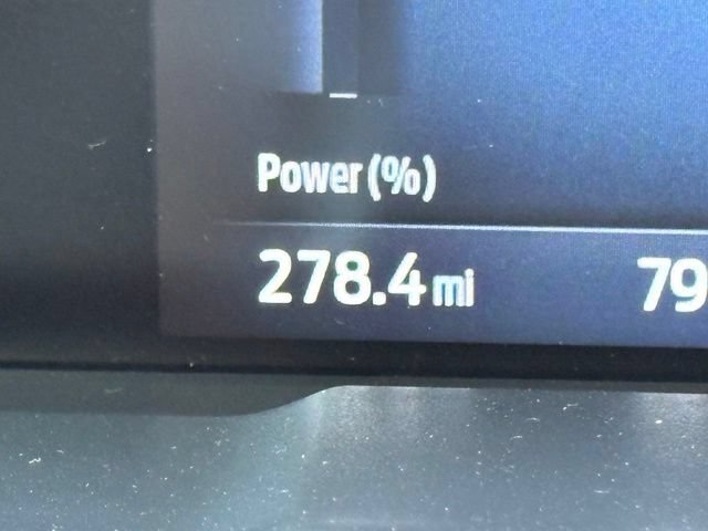 New 2026 Ford Maverick XLT w/ XLT Luxury Package FWD image 12