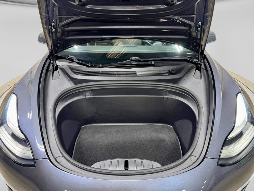 Used 2018 Tesla Model 3 Long Range image 24