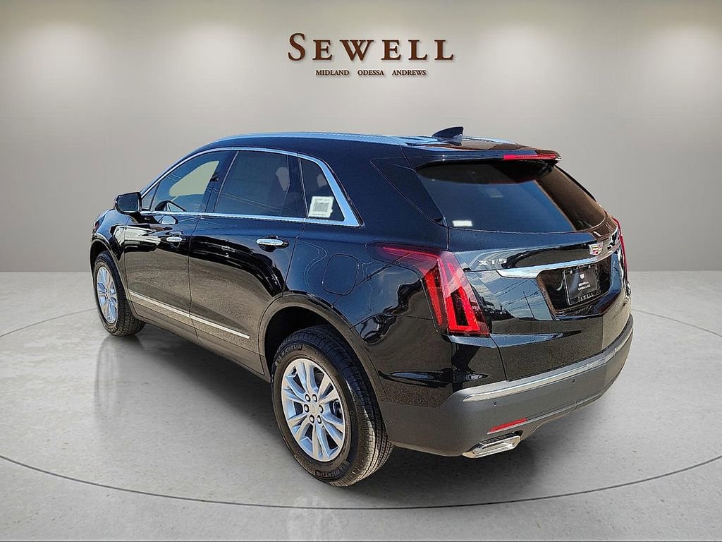 New 2025 Cadillac XT5 Luxury w/ LPO, Floor Liner Package FWD image 3