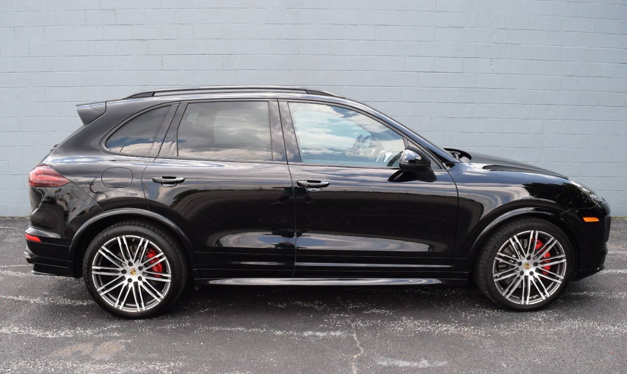 Used 2017 Porsche Cayenne GTS AWD/4WD image 16