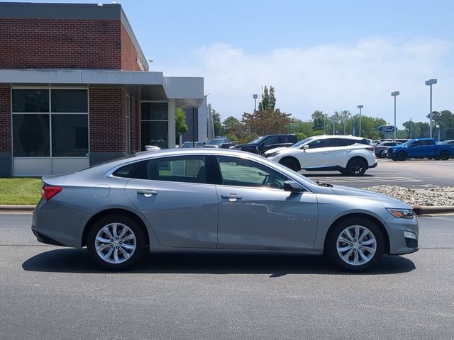 Used 2024 Chevrolet Malibu LT FWD image 2
