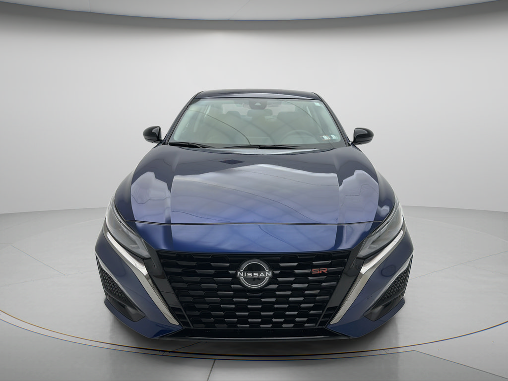 Used 2024 Nissan Altima 2.5 SR AWD/4WD image 5