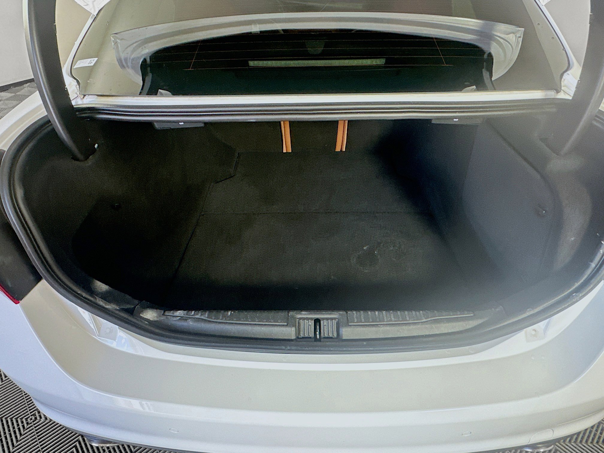 Used 2019 Alfa Romeo Giulia Ti w/ Quick Order Package 22X Lusso image 29