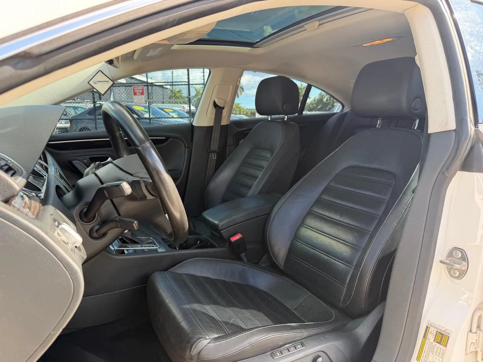 Used 2013 Volkswagen CC Executive AWD/4WD image 11