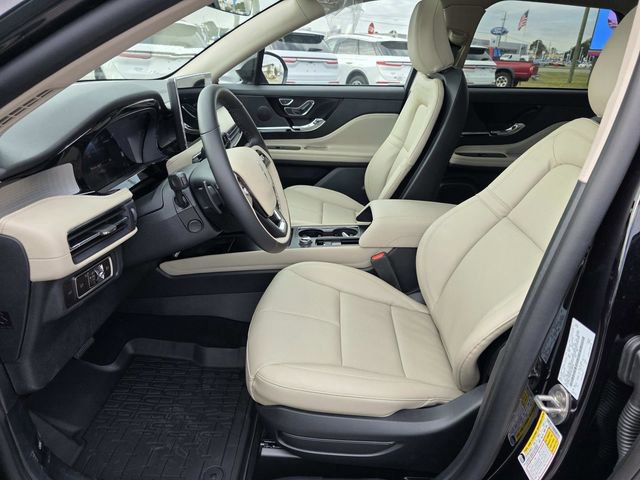 New 2026 Lincoln Corsair Premiere image 8