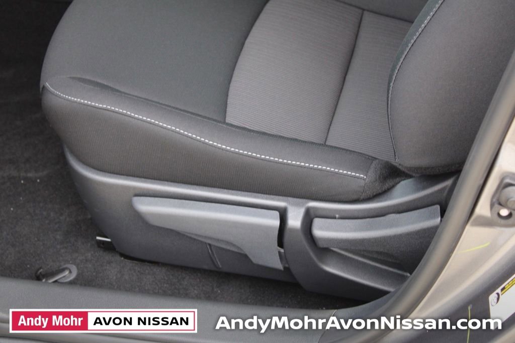 New 2025 Nissan Sentra SV image 9