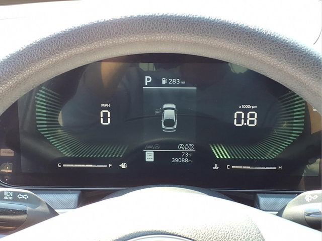 Used 2025 Kia K5 LXS image 13