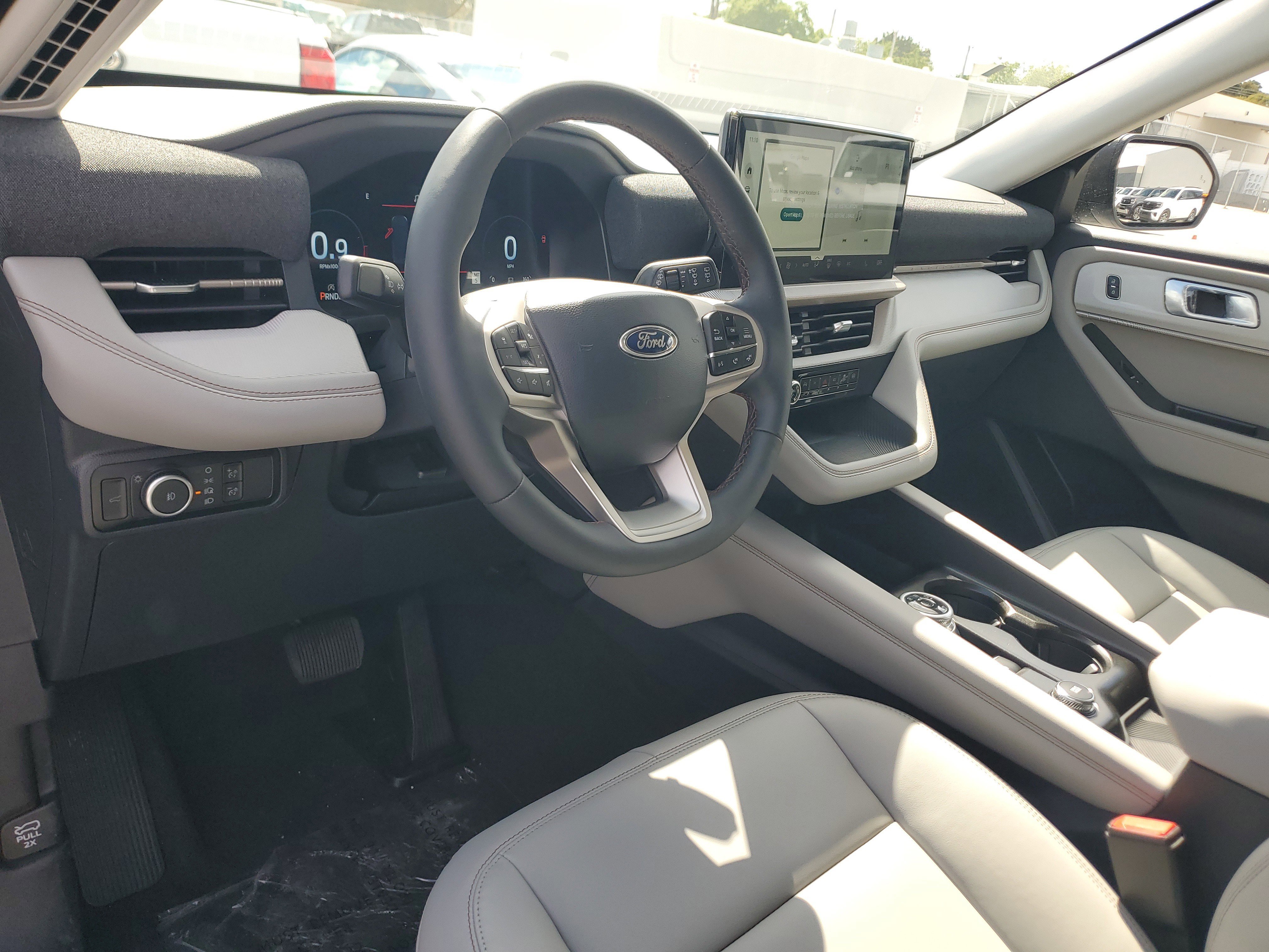New 2026 Ford Explorer Active image 9