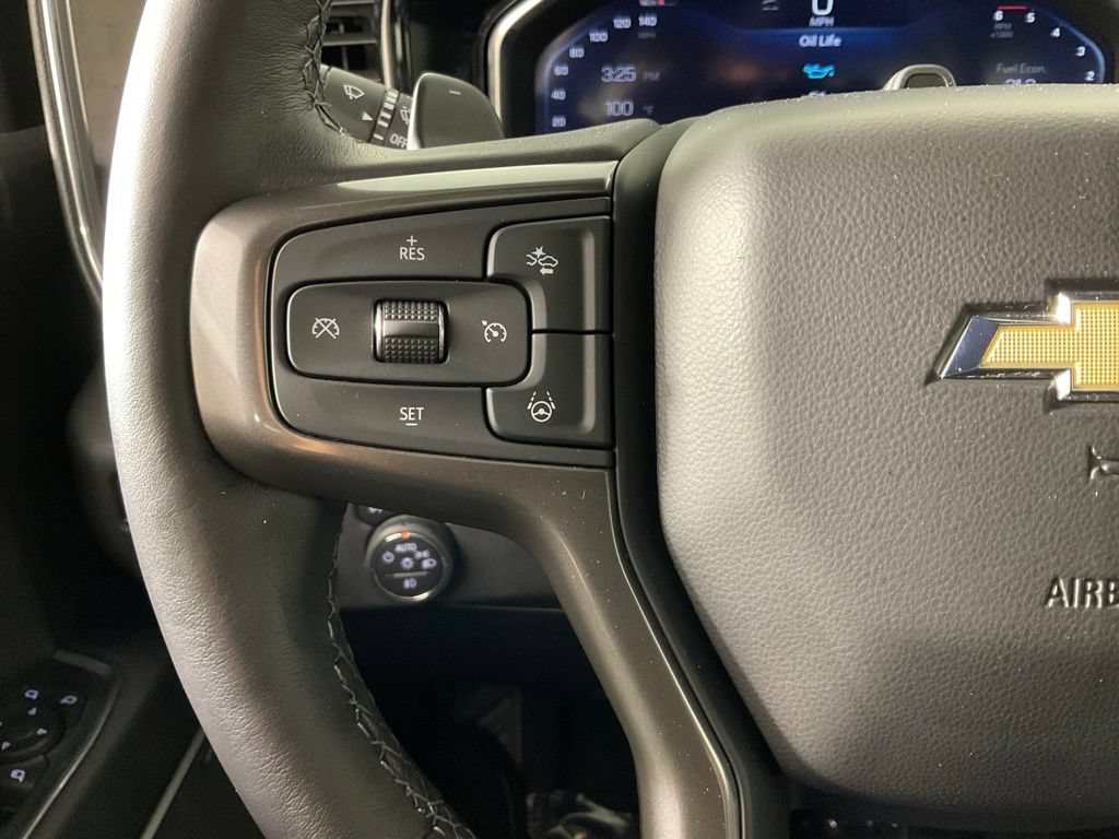 Used 2024 Chevrolet Silverado 1500 High Country AWD/4WD image 25