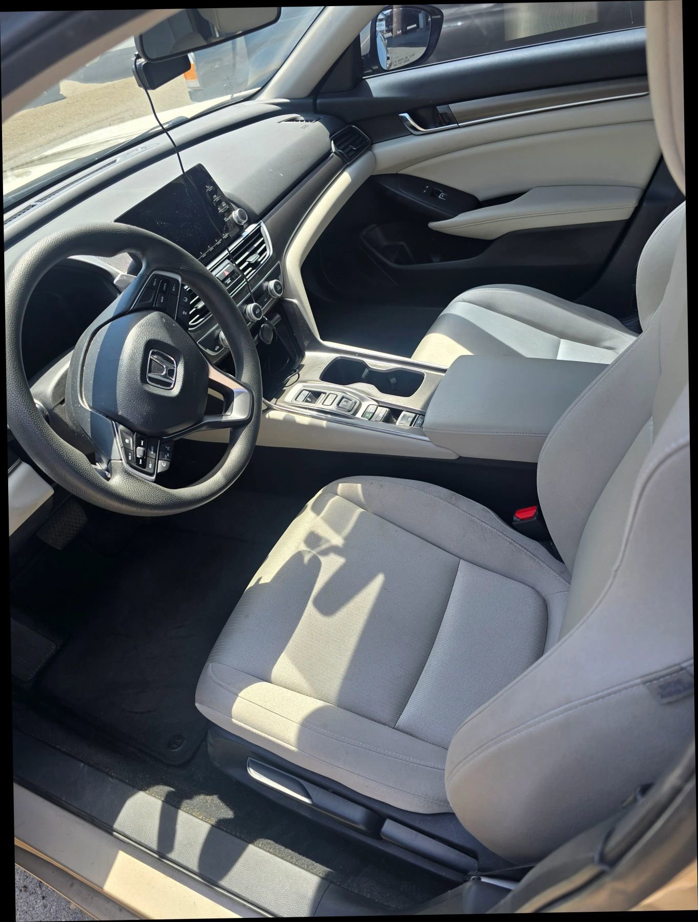 Used 2020 Honda Accord Sedan 4D image 5