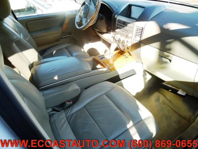 Used 2004 INFINITI QX56 4WD w/ Smart Vision Pkg image 8