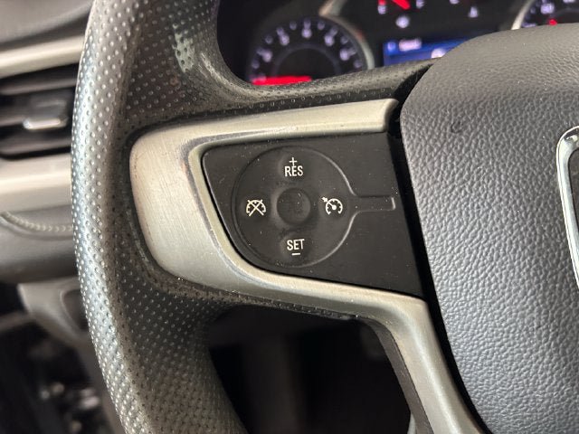 Used 2021 GMC Acadia SLE FWD image 15
