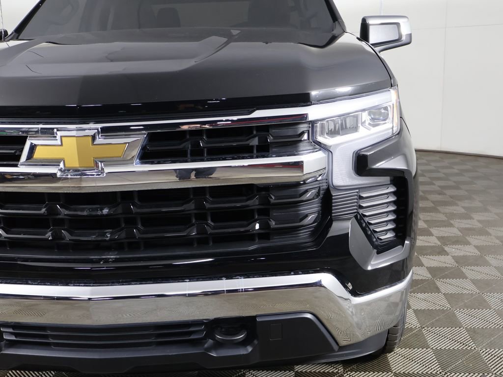 Used 2023 Chevrolet Silverado 1500 LT AWD/4WD image 12