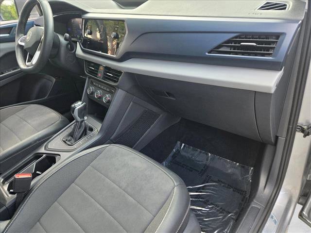 Used 2022 Volkswagen Taos SE FWD image 20