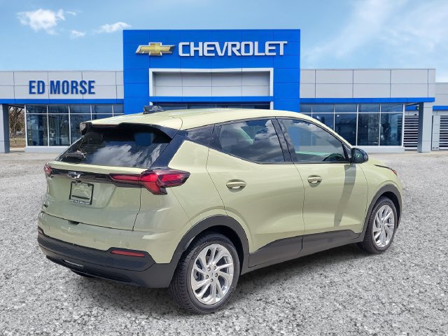 New 2027 Chevrolet Bolt LT w/ Comfort Package FWD image 3