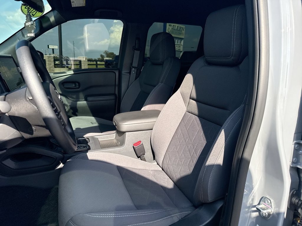 Used 2026 Nissan Frontier SV AWD/4WD image 21
