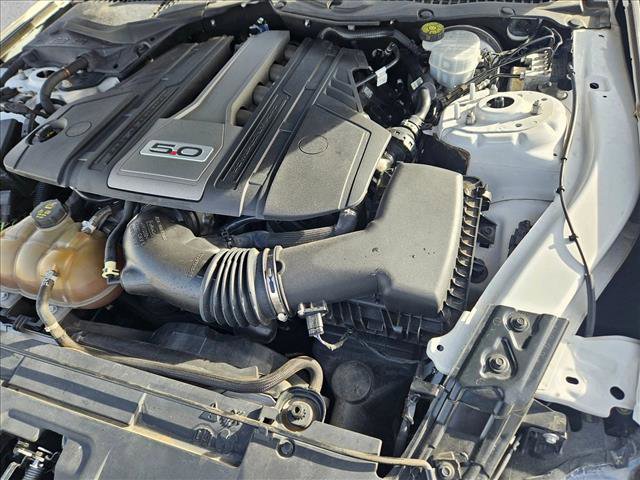 Used 2018 Ford Mustang GT Premium image 19