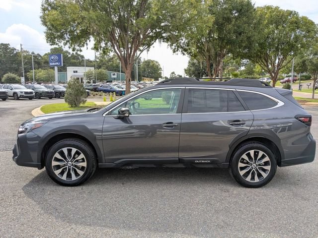 Used 2024 Subaru Outback Limited AWD/4WD image 11