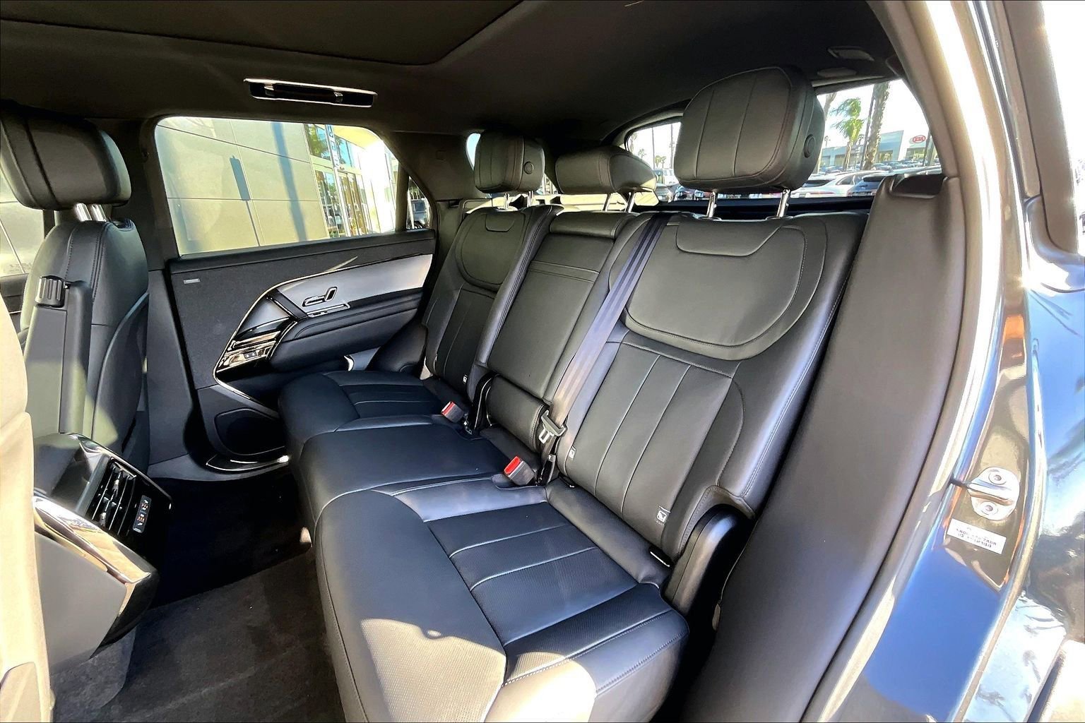 Used 2025 Land Rover Range Rover Sport Dynamic SE image 26