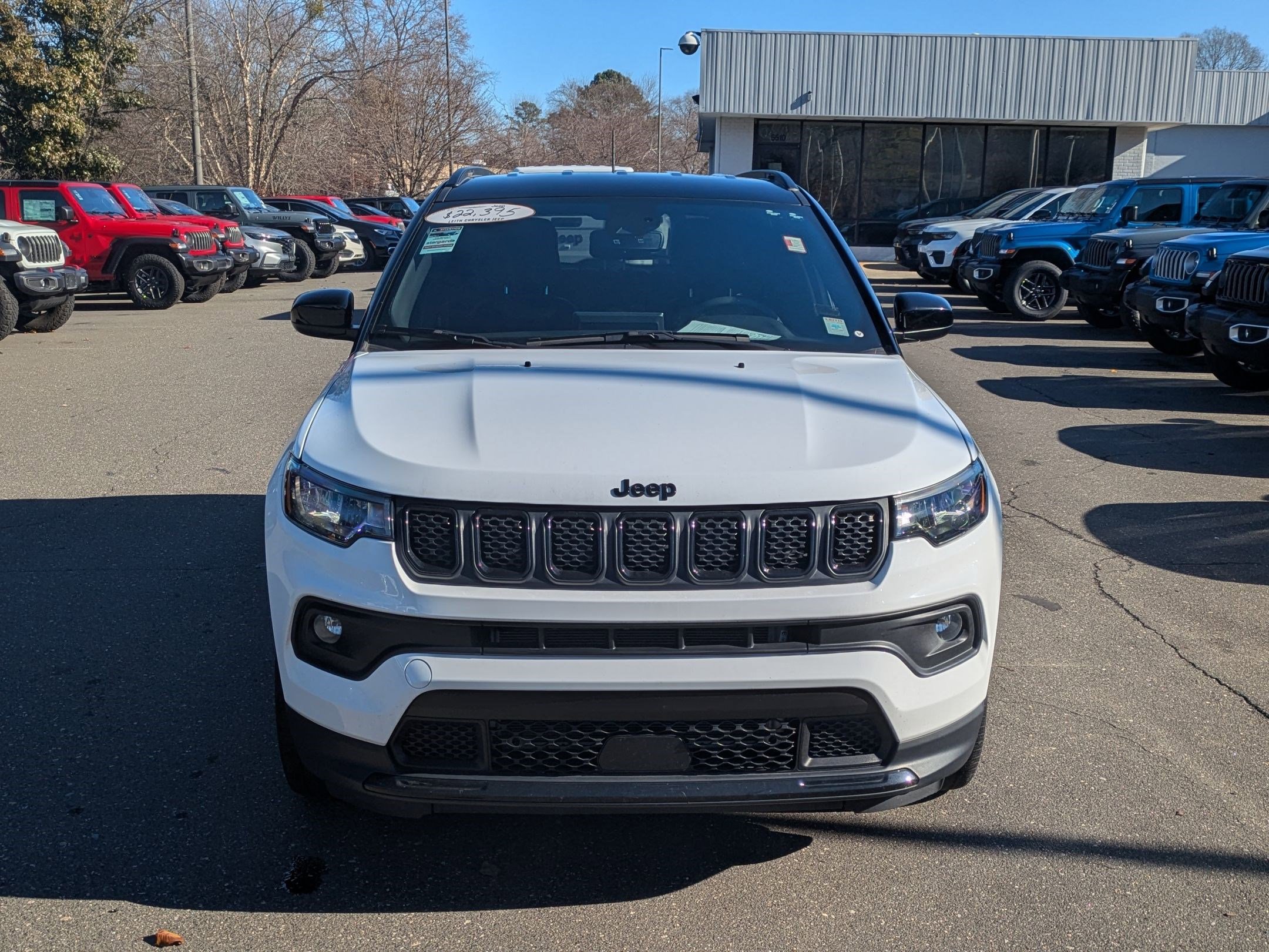 Used 2023 Jeep Compass Altitude image 2