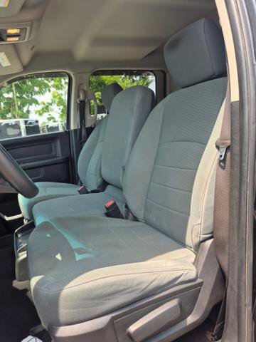 Used 2018 RAM 1500 Express w/ Wheel & Sound Group AWD/4WD image 15