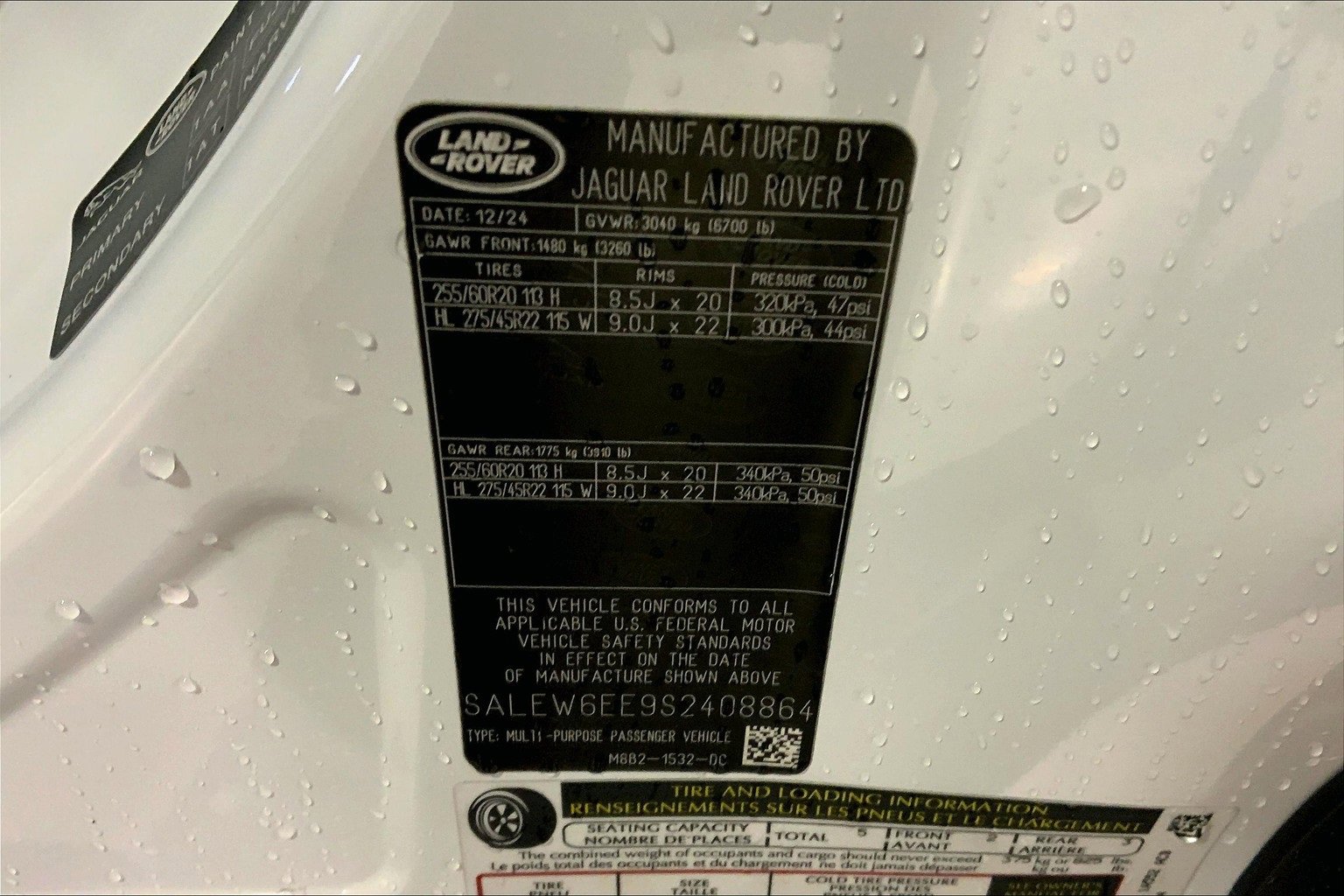 Used 2025 Land Rover Defender 90 V8 image 18