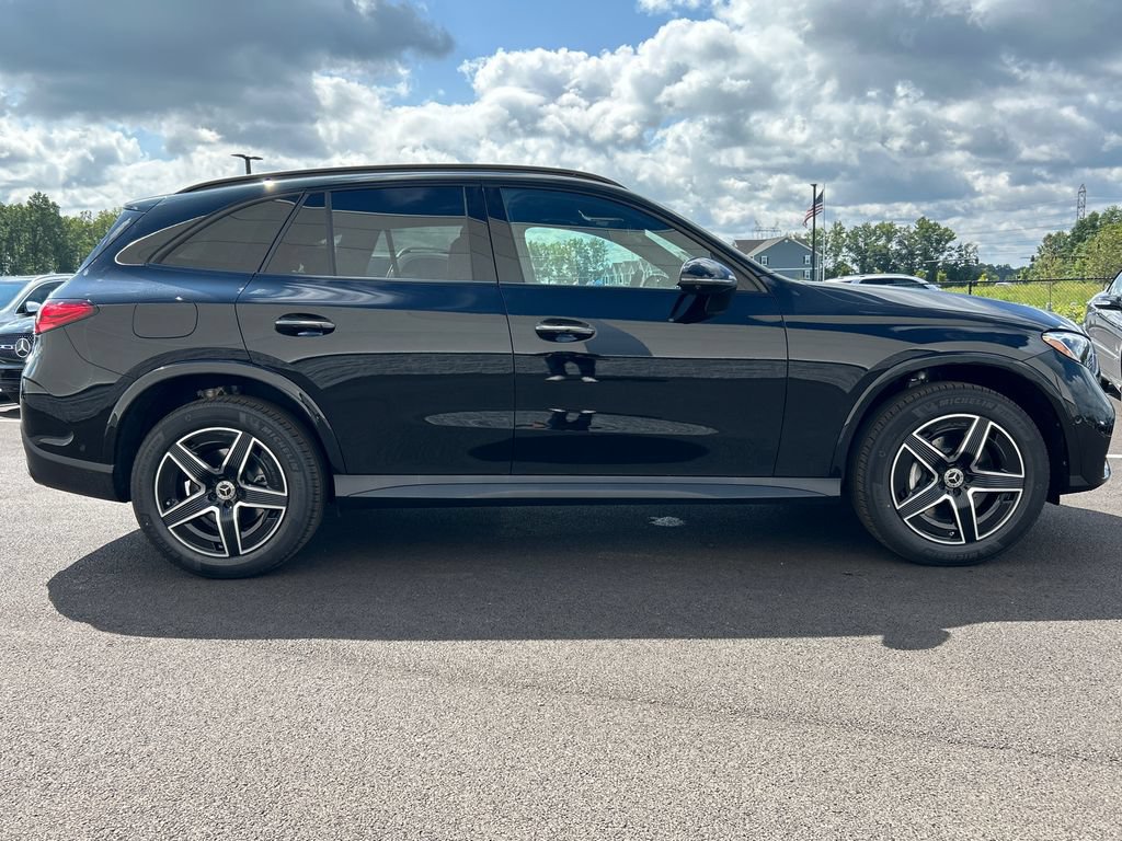 New 2027 Mercedes-Benz GLC 300 4MATIC image 9