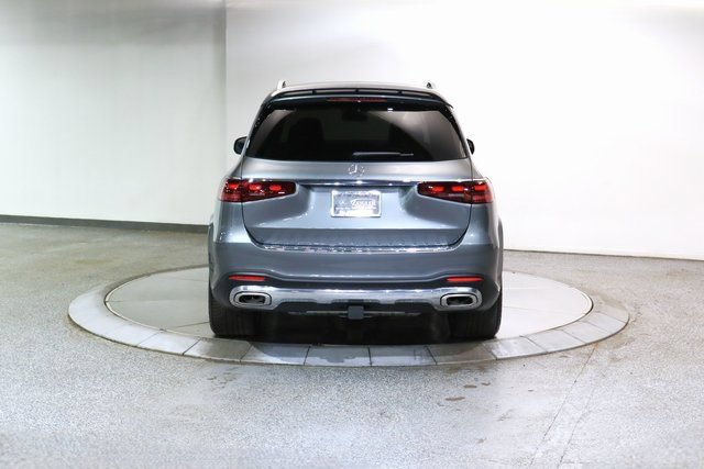 Used 2024 Mercedes-Benz GLS 580 4MATIC image 14